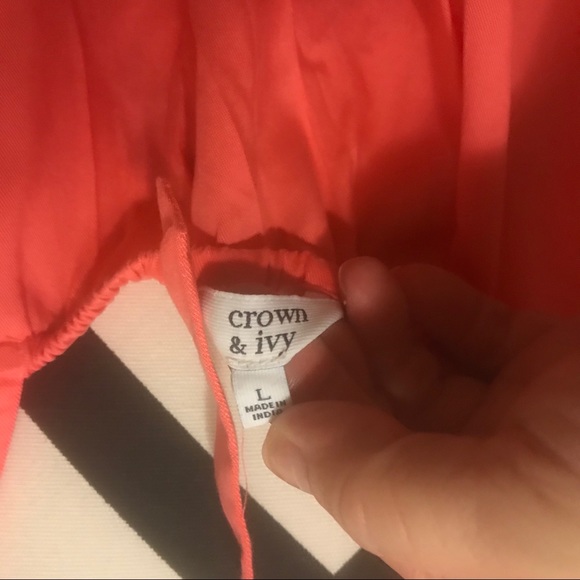 Orange crown and Ivy top - Picture 3 of 3